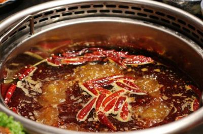 你知道为什么大家吃火锅都选择红油吗?