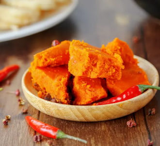 如何挑选最佳重庆火锅底料？正宗风味鉴别秘籍大公开！
