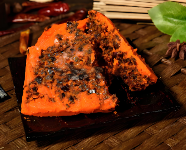 如何寻觅正宗火锅底料一手货源？确保厂家正规性的秘诀何在？