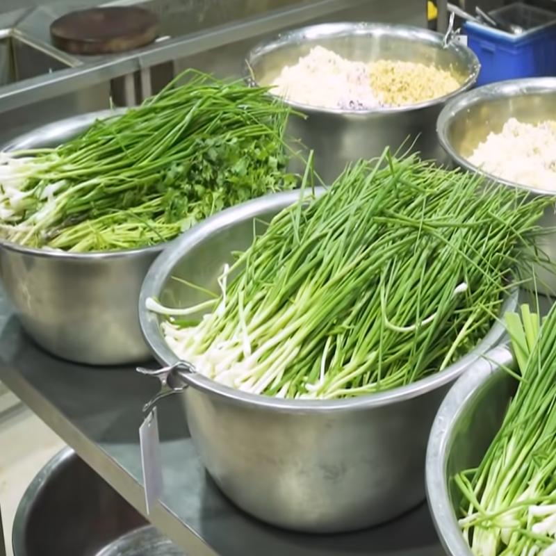 重庆掌邦厂揭秘：火锅底料代工“起订量”背后的生意经